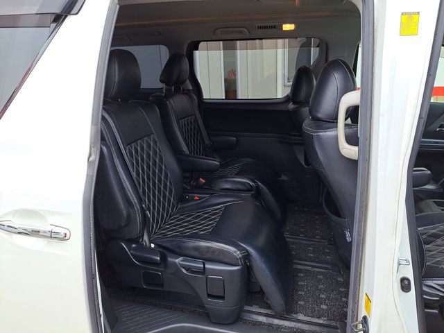 Toyota VELLFIRE 2013-01 182425-14