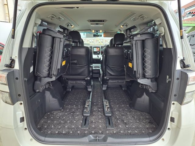 Toyota VELLFIRE 2013-01 182425-17