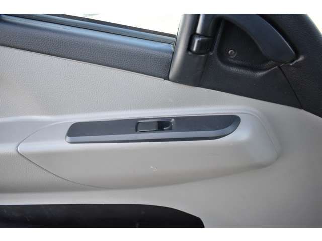 Mitsubishi CANTER 2016-09 18198-7