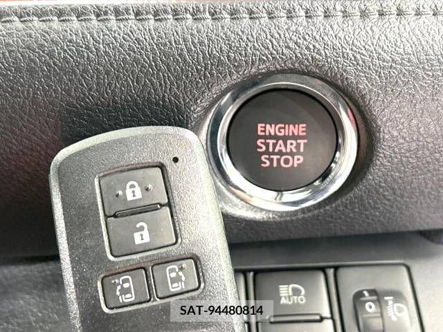 Toyota SIENTA 2019-06 218588-2