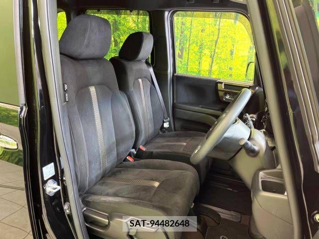Honda N BOX CUSTOM 2019-04 241768-8