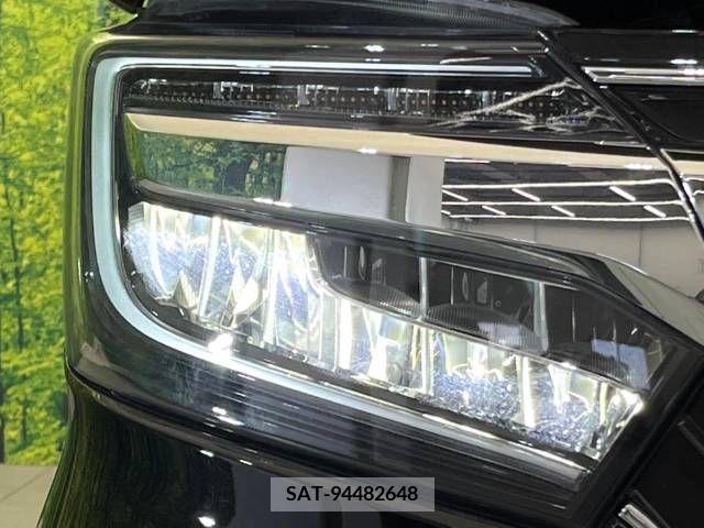 Honda N BOX CUSTOM 2019-04 241768-12