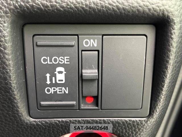 Honda N BOX CUSTOM 2019-04 241768-5