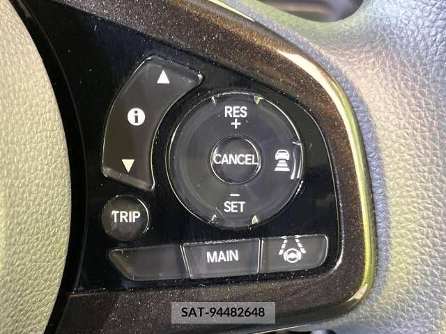 Honda N BOX CUSTOM 2019-04 241768-4