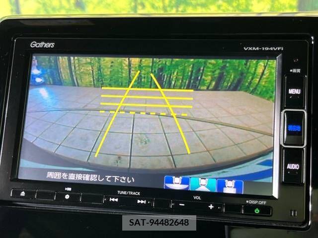 Honda N BOX CUSTOM 2019-04 241768-3