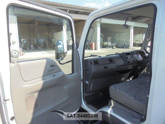 Mazda TITAN DASH 2007-11 202113-4