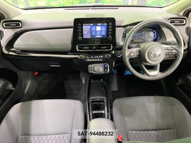Toyota AQUA 2023-07 356268-1