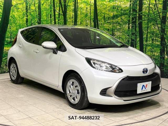 Toyota AQUA 2023-07 356268-16