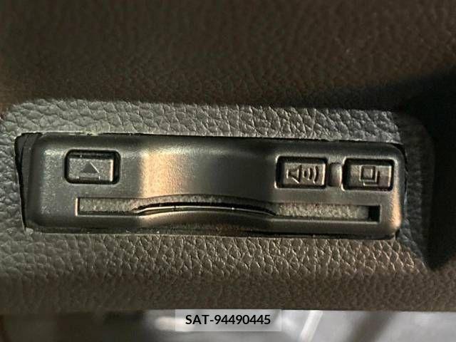 Honda VEZEL 2022-01 213084-8