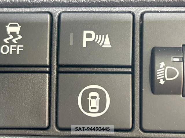 Honda VEZEL 2022-01 213084-6