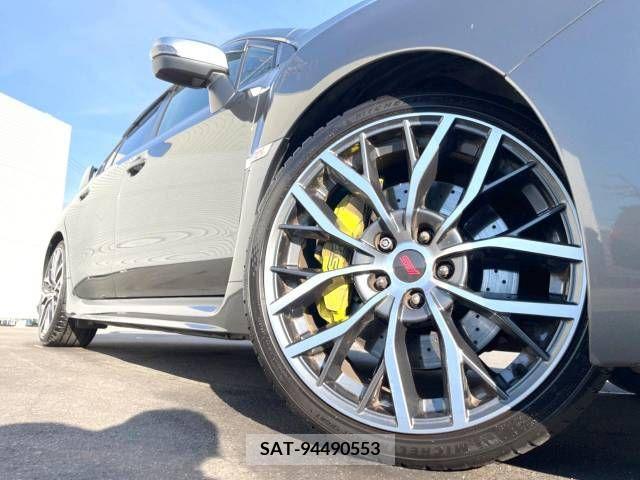 Subaru WRX STI 2019-11 371142-15