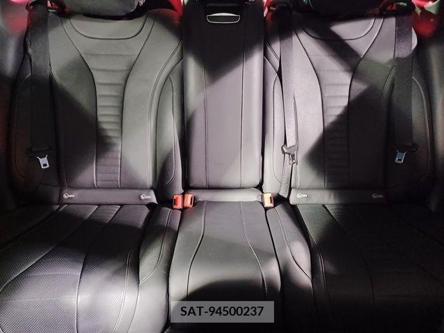 Mercedes Benz S-CLASS 2019-06 207401-23