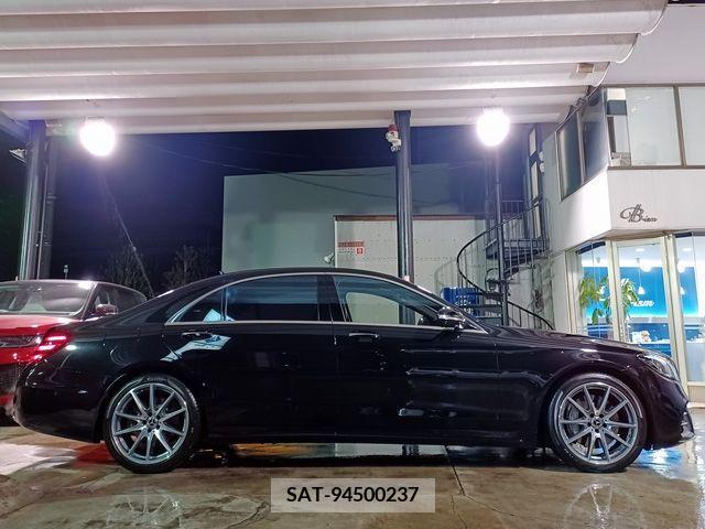 Mercedes Benz S-CLASS 2019-06 207401-4