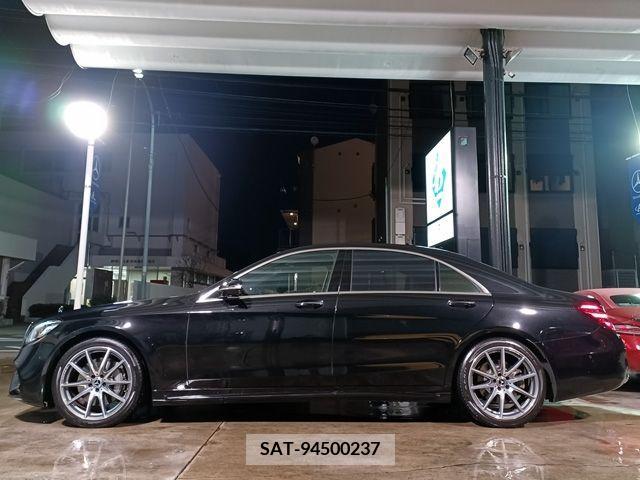 Mercedes Benz S-CLASS 2019-06 207401-5