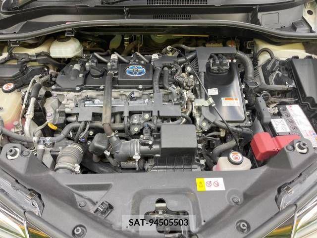 Toyota C-HR 2018-09 331026-18