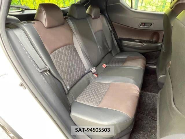 Toyota C-HR 2018-09 331026-9
