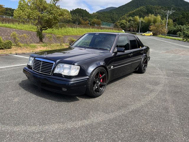 Mercedes Benz E-CLASS 1995-06 21669-0