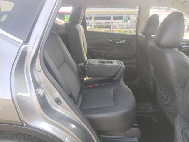 Nissan X-TRAIL 2021-07 19330-10