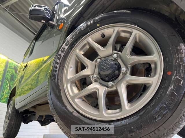 Suzuki JIMNY 2022-04 376486-13