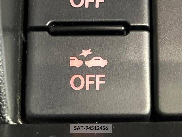 Suzuki JIMNY 2022-04 376486-5
