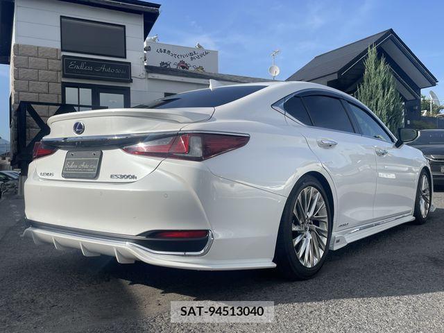 Lexus ES 2019-05 275222-1