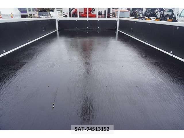 Mitsubishi CANTER 2023-10 347018-14