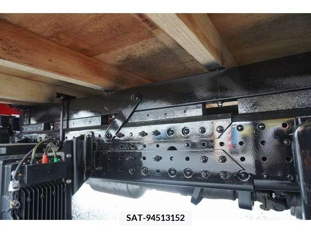 Mitsubishi CANTER 2023-10 347018-10