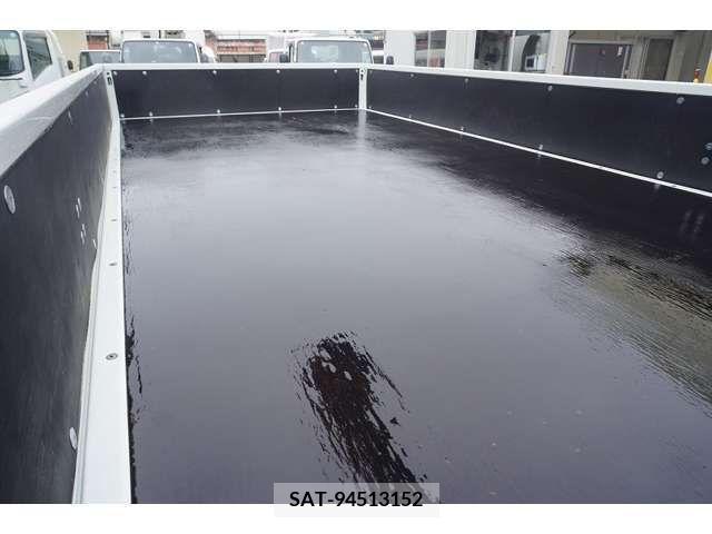 Mitsubishi CANTER 2023-10 347018-17