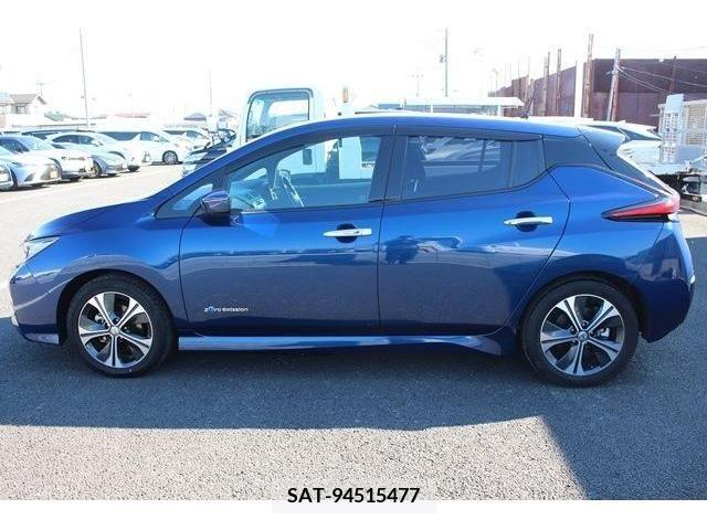 Nissan LEAF 2018-11 226095-8