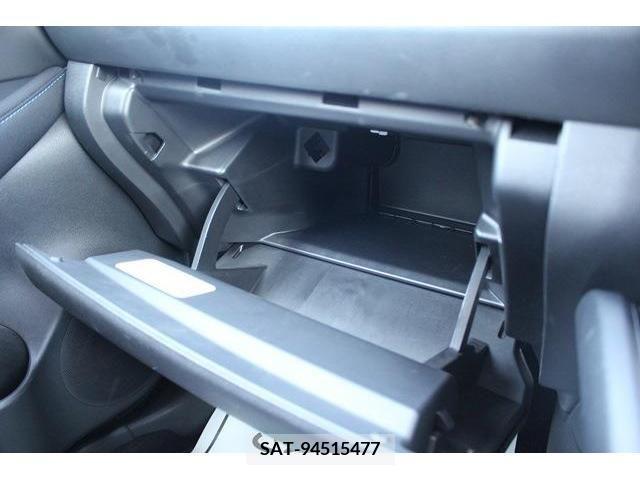 Nissan LEAF 2018-11 226095-15