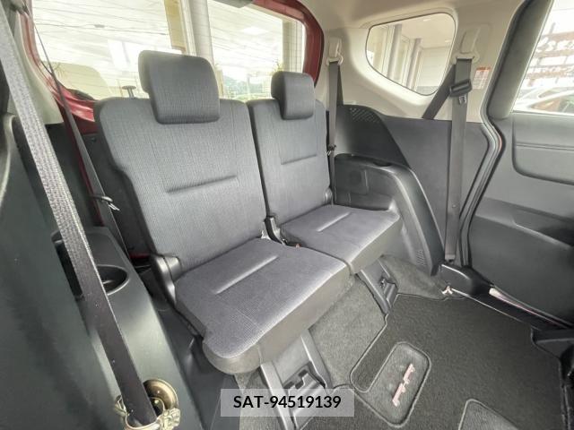 Toyota SIENTA 2016-03 252148-15