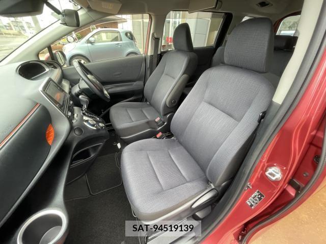Toyota SIENTA 2016-03 252148-11