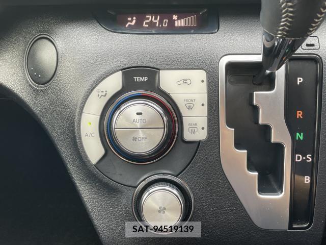 Toyota SIENTA 2016-03 252148-25
