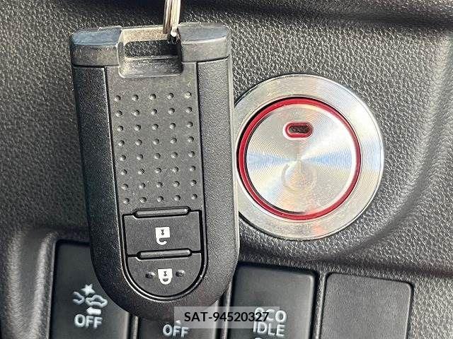 Daihatsu MOVE CUSTOM 2014-12 223511-3