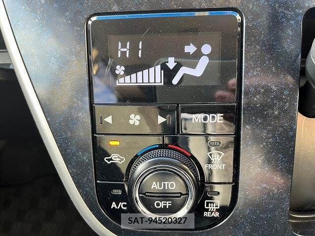 Daihatsu MOVE CUSTOM 2014-12 223511-8