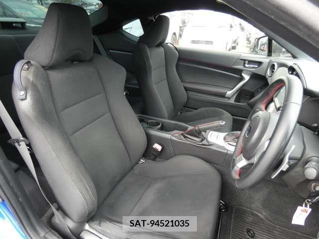 Subaru BRZ 2017-01 220913-19
