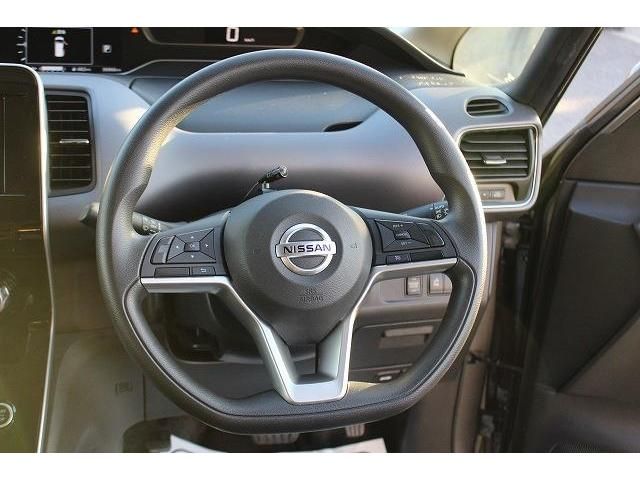 Nissan SERENA 2020-11 183957-15