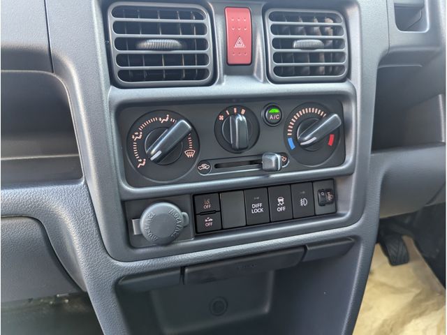 Suzuki CARRY TRUCK 2023-08 16862-14