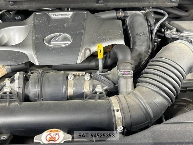 Lexus RX 2018-01 276057-18