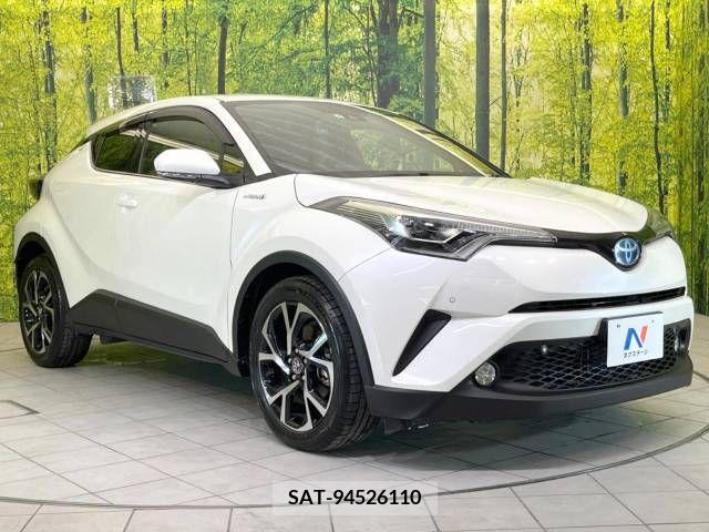 Toyota C-HR 2017-08 343303-16