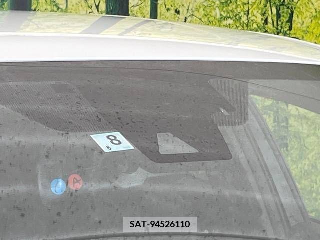 Toyota C-HR 2017-08 343303-6