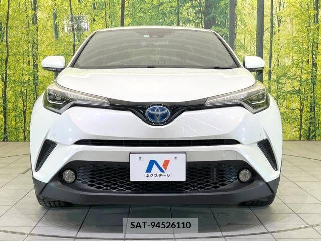 Toyota C-HR 2017-08 343303-14