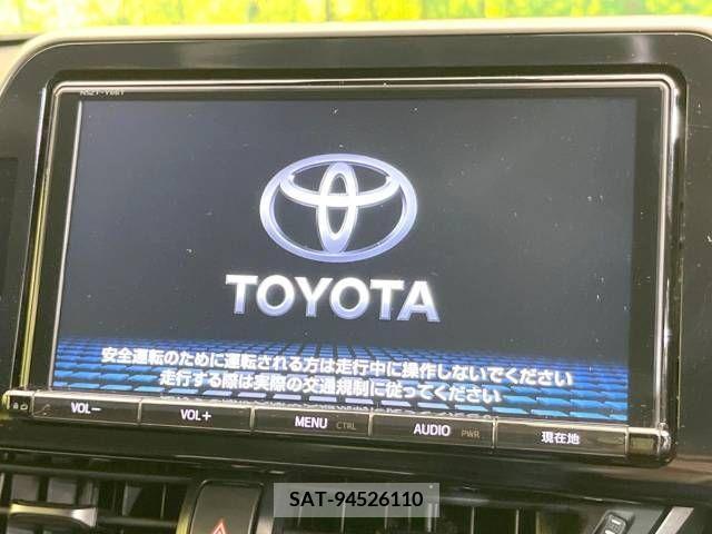 Toyota C-HR 2017-08 343303-2