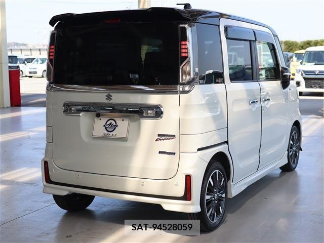 Suzuki SPACIA 2022-04 236967-5