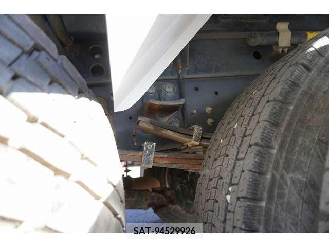 Isuzu FORWARD 2016-06 204627-9