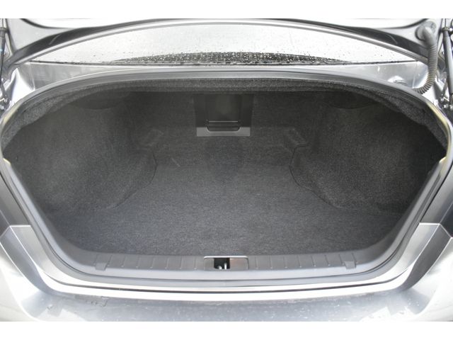Nissan FUGA 2015-06 186271-15