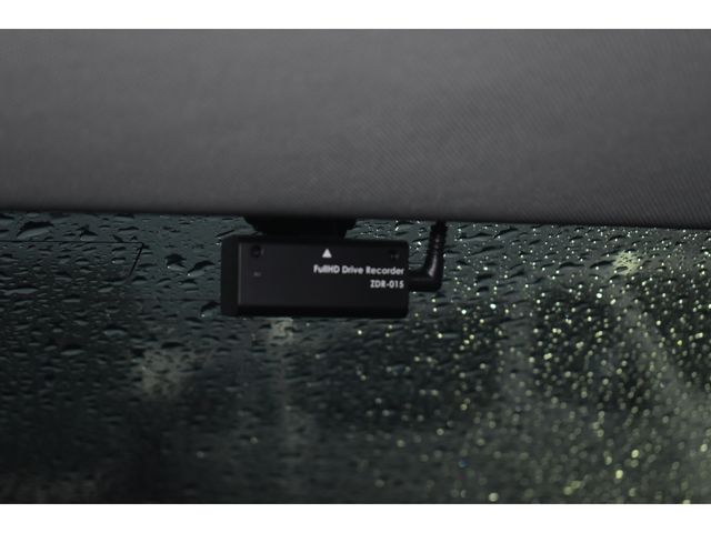 Nissan FUGA 2015-06 186271-7