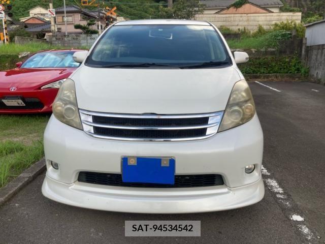 Toyota ISIS 2007-11 391474-0