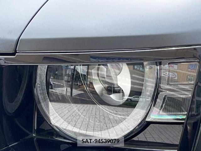 ROVER DEFENDER 2023-08 338219-16