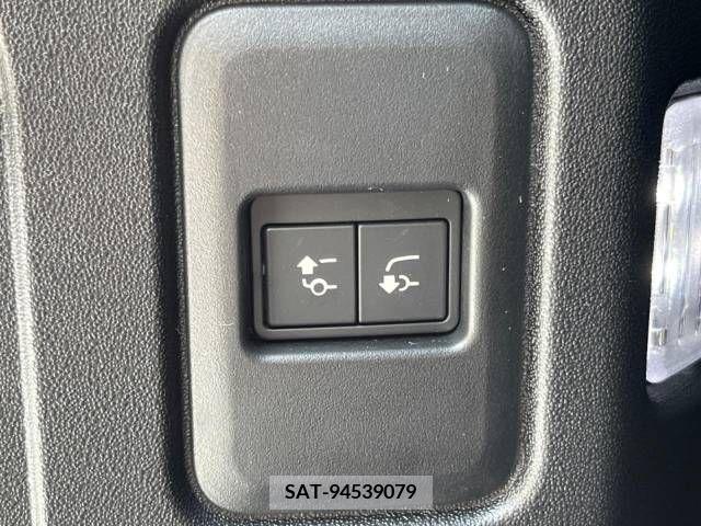 ROVER DEFENDER 2023-08 338219-5